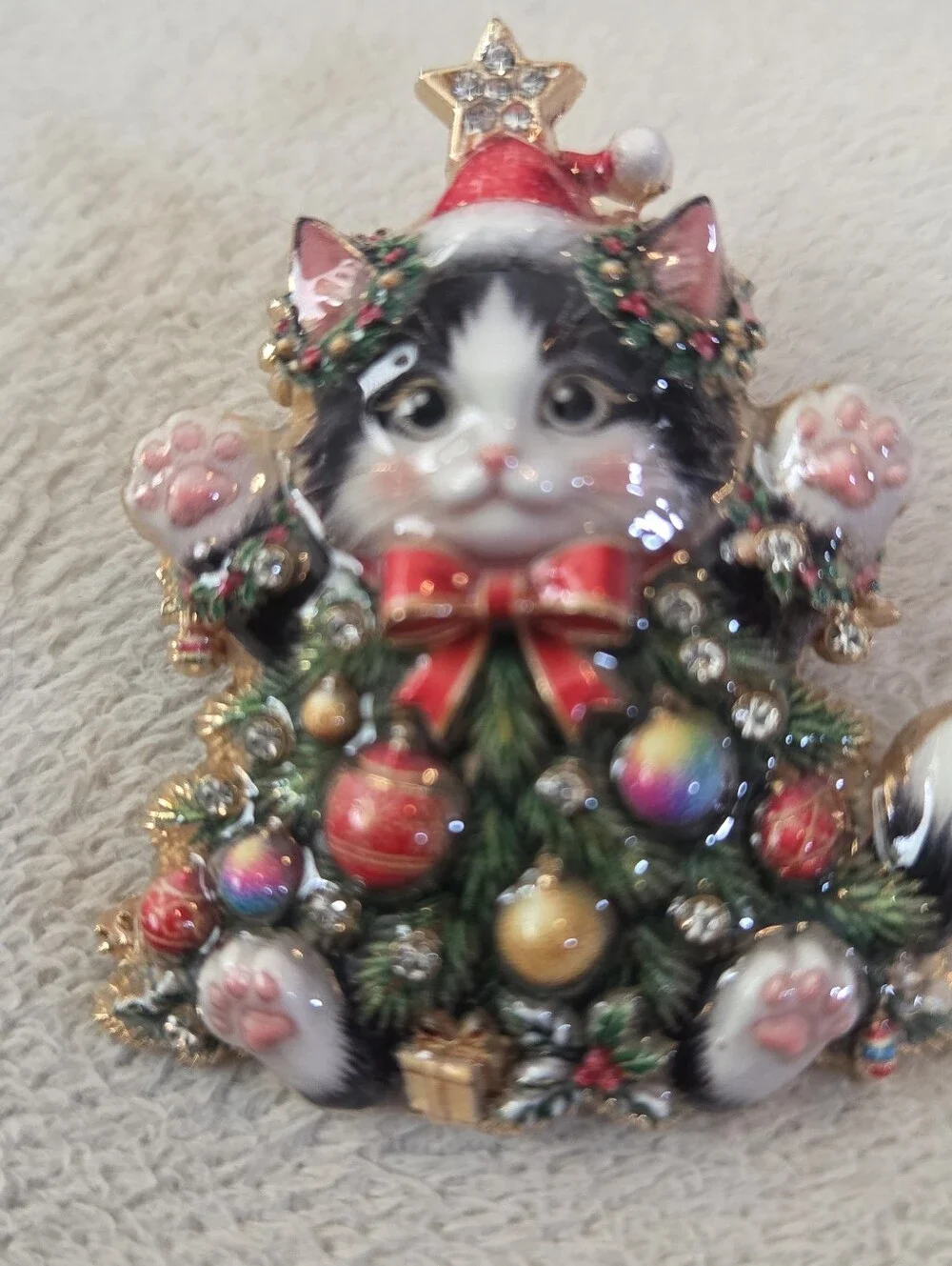 Christmas Pin Cat lover Hanging Ornament Santa Brooch Hat jewelry